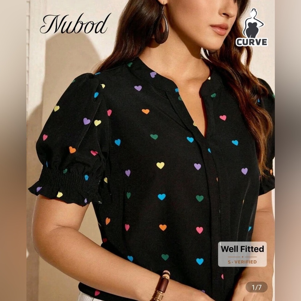 Women's Black Heart Print Top